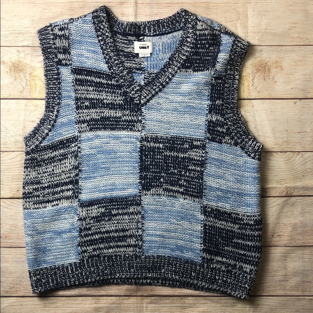 Obey Mira Knitted Vest‎ 💚
